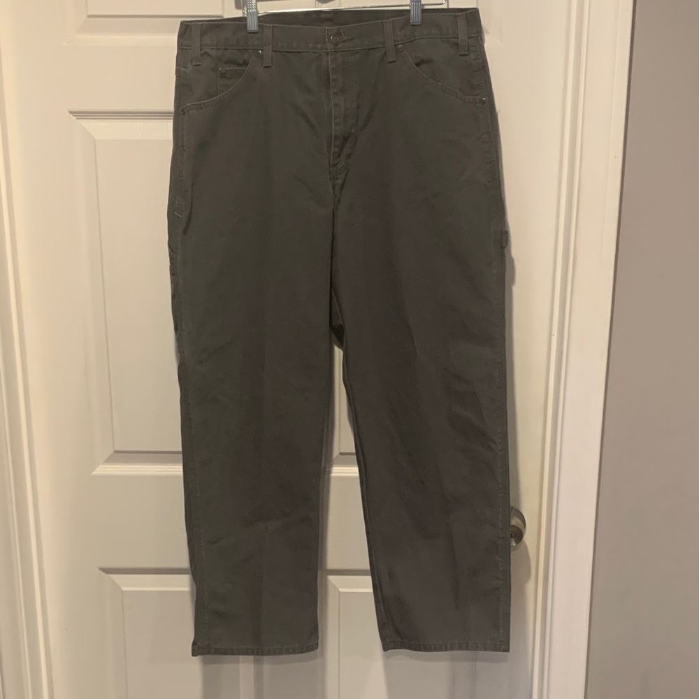 Dickies Men's Gray Utility Cargo Pants - Picture 4 of 5